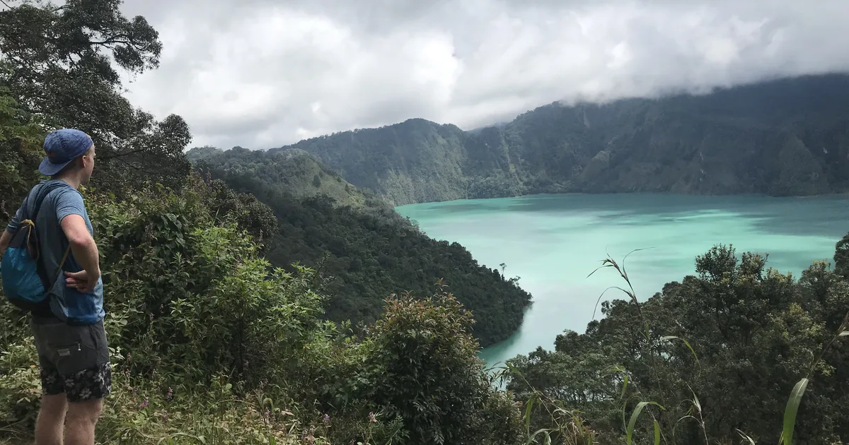 ngozi crater lake, ngozi crater lkae tanzania, second largest crater lake in africa, crater lakes in africa, ngozi lake