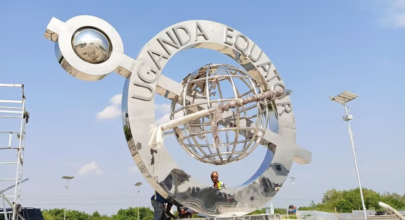 The Equator in Uganda, Geographical and Cultural Landmark in uganda, Geographical Landmark in uganda, uganda equator, equator in uganda, equator uganda, uganda's equator