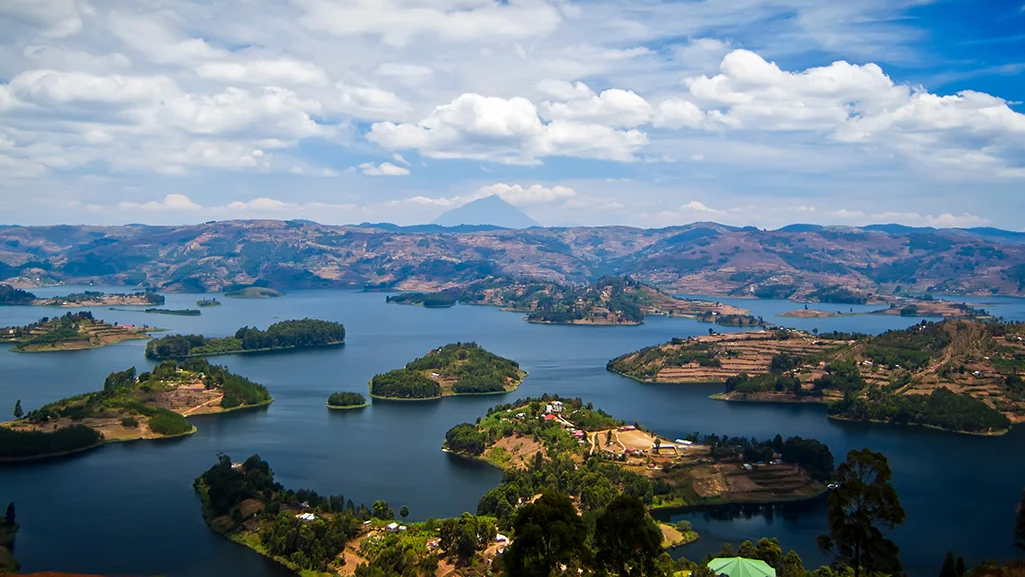 lake bunyonyi uganda, lake bunyonyi